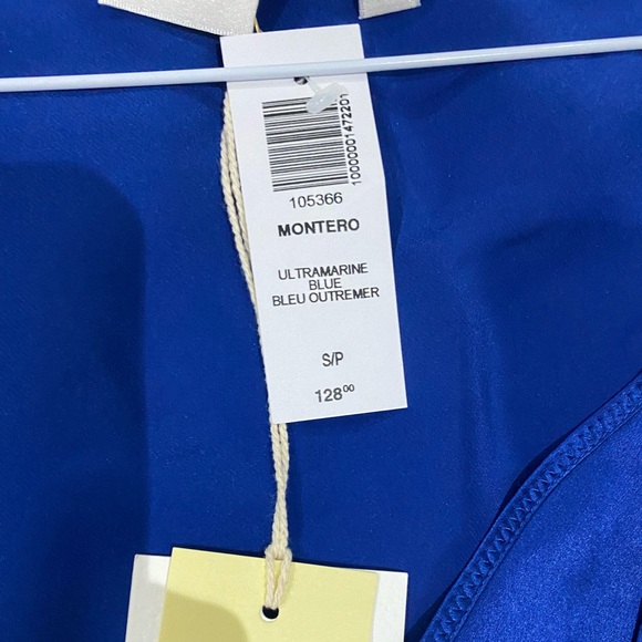 Aritzia Monterey silk blouse - Picture 4 of 4